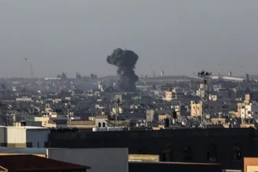 
			
				Governo Lula condena ofensiva israelense em Gaza e planos de Netanyahu
			
			