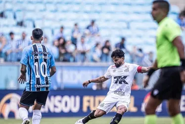 
			
				Grêmio vence o Santos, e Peixe segue na vice-lanterna do Brasileirão
			
			