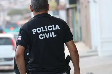 
			
				Homem é preso após cortar parte do braço de ex
			
			