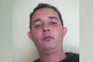 
			
				Homem que ameaçou explodir bomba em ministério vai permanecer preso
			
			