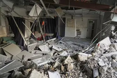 
			
				Israel anuncia novos ataques em Gaza; mais de 240 morreram em 4 dias
			
			