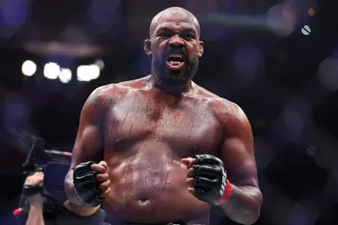
			
				Jon Jones responde críticas por não definir futuro: ‘Já contei meus planos ao UFC’
			
			