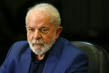 
				Lula sobre ato de Trump contra Moraes e aliados do STF: 'Inaceitável'
			
			