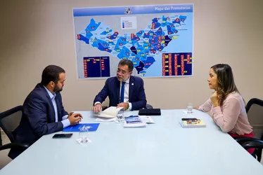 
			
				MP de Alagoas acompanha consulta pública sobre publicidade institucional em sites e redes
			
			
