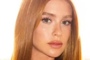 
			
				Marina Ruy Barbosa faz mudança radical e novo visual divide opiniões
			
			