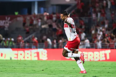
			
				CRB vence Remo no Rei Pelé, derruba invencibilidade e encosta no G-4 da Série B: 2x0
			
			