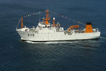 
			
				Navio da Marinha do Brasil fica aberto para visitação em Maceió; veja quando!
			
			