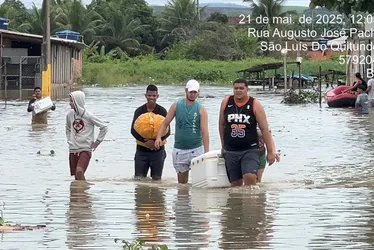 
			
				Número de afetados pelas chuvas em Alagoas salta para mais de 3 mil em um dia
			
			