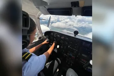 
			
				Piloto de avião que levava Lívia Andrade descreve pouso de emergência
			
			