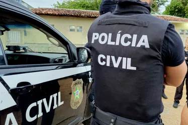 
			
				Vereador e médico são indiciados por esquema de corrupção em hospital público de Arapiraca
			
			