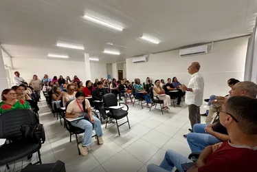 
			
				Prefeitura de Penedo lança campanha de coleta seletiva de lixo e educação ambiental
			
			