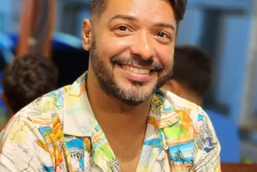 
			
				Influenciador e cabeleireiro: morre Rogério do Nascimento aos 42 anos
			
			
