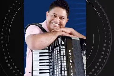 
			
				Sanfoneiro Wanderley do Nordeste passal mal e morre aos 52 anos na Bahia
			
			