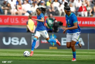 
				Seleção feminina perde amistoso para os Estados Unidos por 2 a 0
			
			