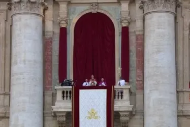 
			
				'Sou um filho de Santo Agostinho': veja as primeiras palavras de Leão XIV como novo papa
			
			
