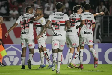 
			
				Torcedores do São Paulo lamentam chave da Libertadores: ‘Base da fé’
			
			