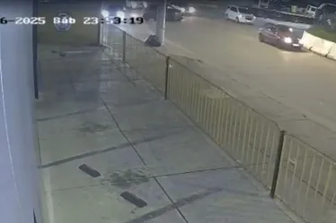 
			
				Vídeo mostra motorista de app deixando corpo de passageiro na rua após briga
			
			