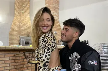 
			
				Zé Felipe e Virgínia foram morar juntos 15 dias após o início da relação
			
			