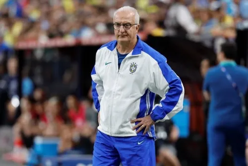 
				Após saída de Dorival, confira nomes cotados para a Seleção Brasileira
			
			