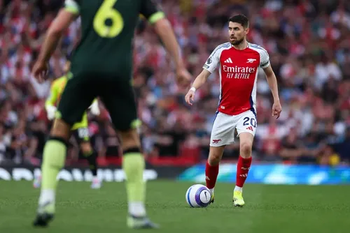 
				Arsenal tem má notícia em relação a Jorginho, alvo do Flamengo
			
			