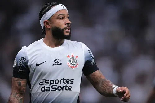 
				Atitude de Memphis Depay faz CBF criar regra por conduta antidesportiva
			
			