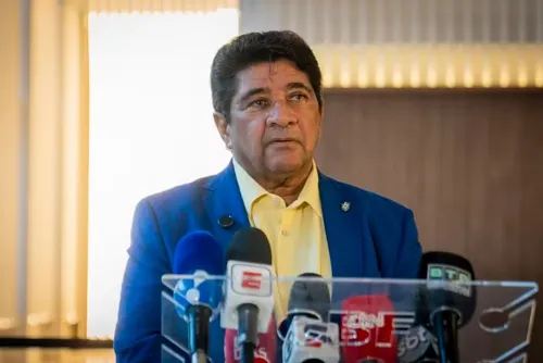 
				CBF mira 4 estrangeiros para Seleção; veja nomes
			
			