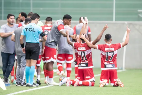 
				CRB consegue virada heróica sobre o Athletic, fora de casa, na 2ª rodada da Série B: 2 a 1
			
			