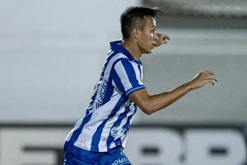 
				CSA embarca para Natal-RN e conta com a presença do meia Brayann
			
			