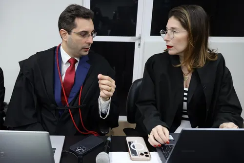 
				'Caso brutal merece resposta da Justiça', diz promotor sobre primeiro júri de Albino
			
			