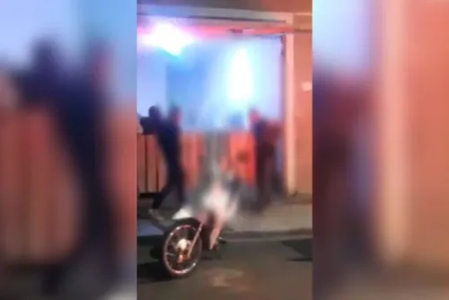 
				Dono de restaurante atira contra protesto de motoboys em SP
			
			