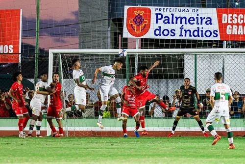 
				Em  jogo movimentado, CSE vence Penedense nos pênaltis e é campeão da Copa Alagoas 2025
			
			