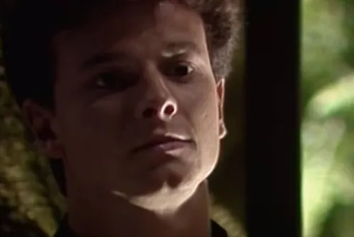 
				Famoso ator iniciou carreira de sucesso nas novelas em Vale Tudo
			
			