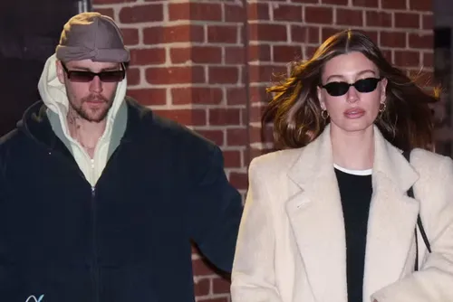 
				Hailey Bieber deixa de seguir Justin Bieber em meio a rumores sobre casamento
			
			