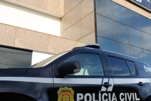 
				Homem e jovens esquartejaram mulher por reclamação de droga vendida
			
			