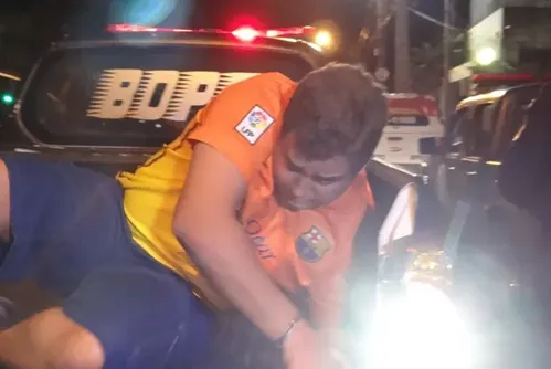 
				Justiça nega devolução de joias a dentista acusado de liderar tráfico de drogas em Maceió
			
			