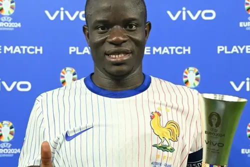 
				Kanté quer voltar à Europa; saiba qual é a primeira equipe interessada
			
			