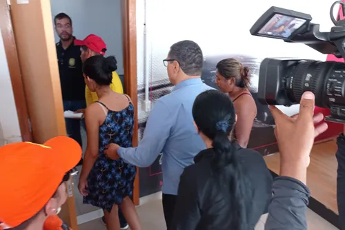 
				Mãe da bebê Ana Beatriz presta novo depoimento em delegacia de Novo Lino
			
			