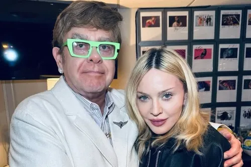 
				“Me perdoe”: Madonna e Elton John fazem as pazes após anos de brigas
			
			