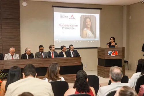 
				Nova diretoria da APROMAL toma posse para o triênio 2025-2027
			
			