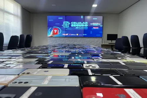 
				Programa Celular Seguro inicia nesta 2ª restituição de aparelhos recuperados
			
			