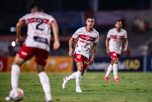 
				Retrospecto positivo em casa pode favorecer CRB no confronto com a Chapecoense
			
			