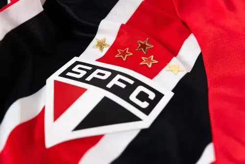 
				São Paulo lança camisa II para a temporada 2025/26; veja detalhes e valores
			
			