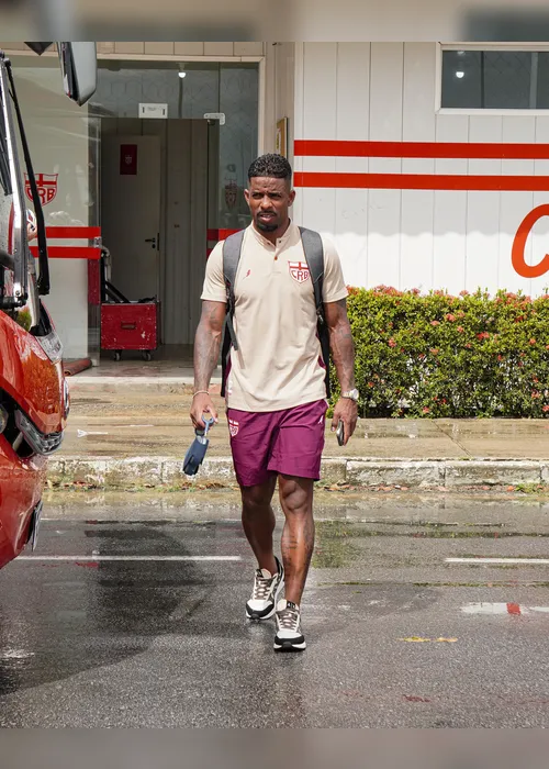 
			
				Após eliminar o Santos e frustrar retorno de Neymar, CRB embarca para enfrentar o Botafogo-SP
			
			