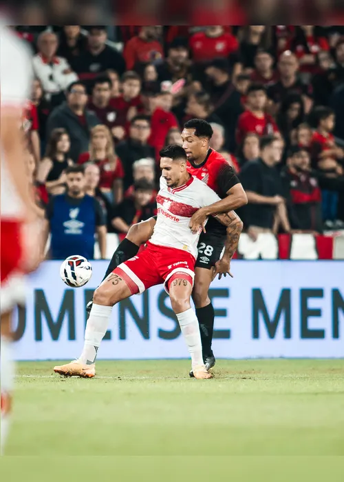 
			
				CRB perde para o Athletico-PR e pode deixar liderança da Série B
			
			
