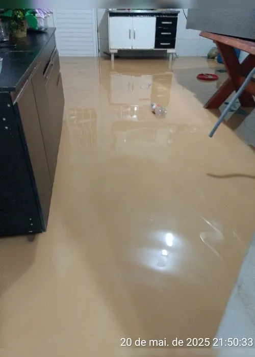 
			
				Chuva forte provoca alagamentos em Alagoas e coloca cidades em estado de atenção
			
			