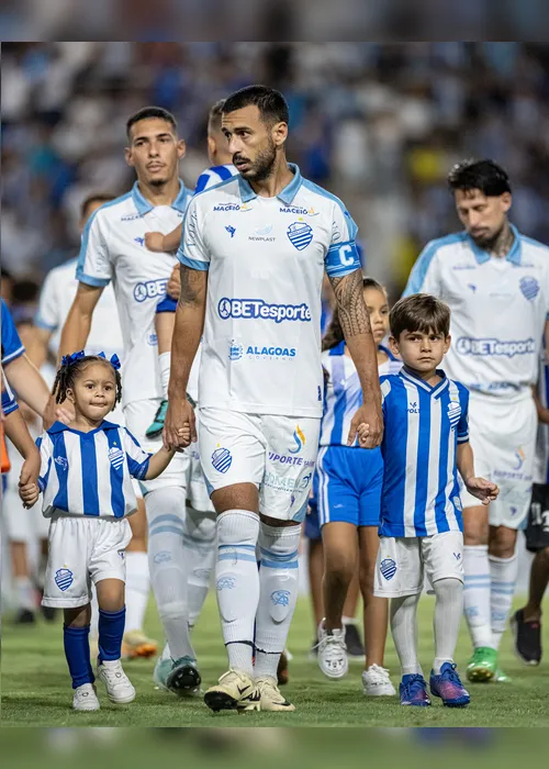 
			
				Meio-campista Camacho vem sendo destaque no time do CSA na temporada
			
			