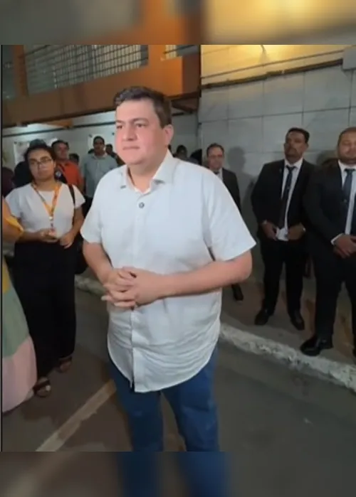 
			
				Justiça anula ato da Câmara e reconduz prefeito Carlos Gonçalves ao cargo em Rio Largo
			
			