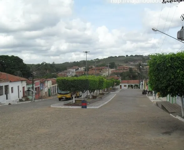 'Bala nos peitos': homem é acusado de ameaçar vizinho em Olho d'Água Grande