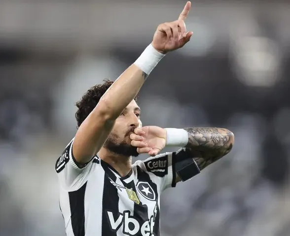 Com time misto, Botafogo goleia na estreia na Copa do Brasil