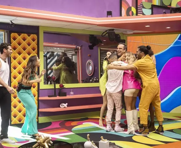Como são escritos os discursos de eliminação do 'BBB'?